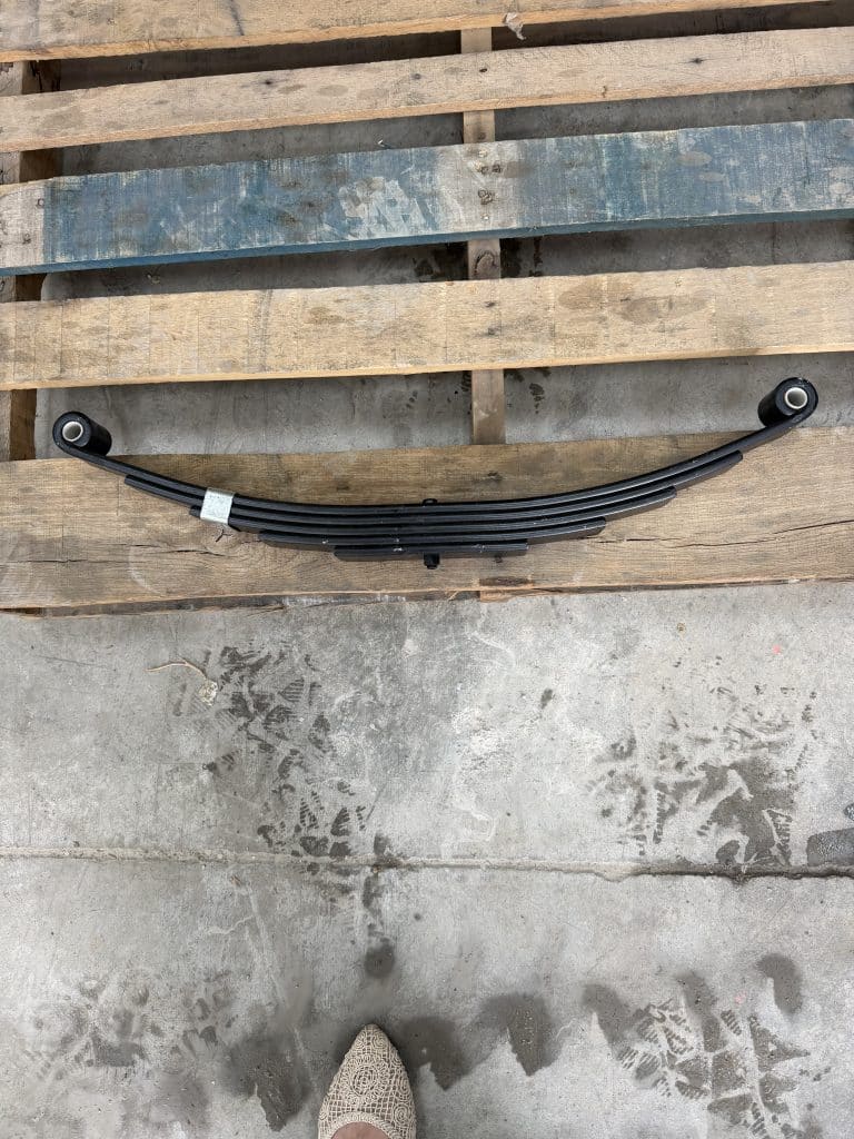 5 LEAF EYE TO EYE SPRING