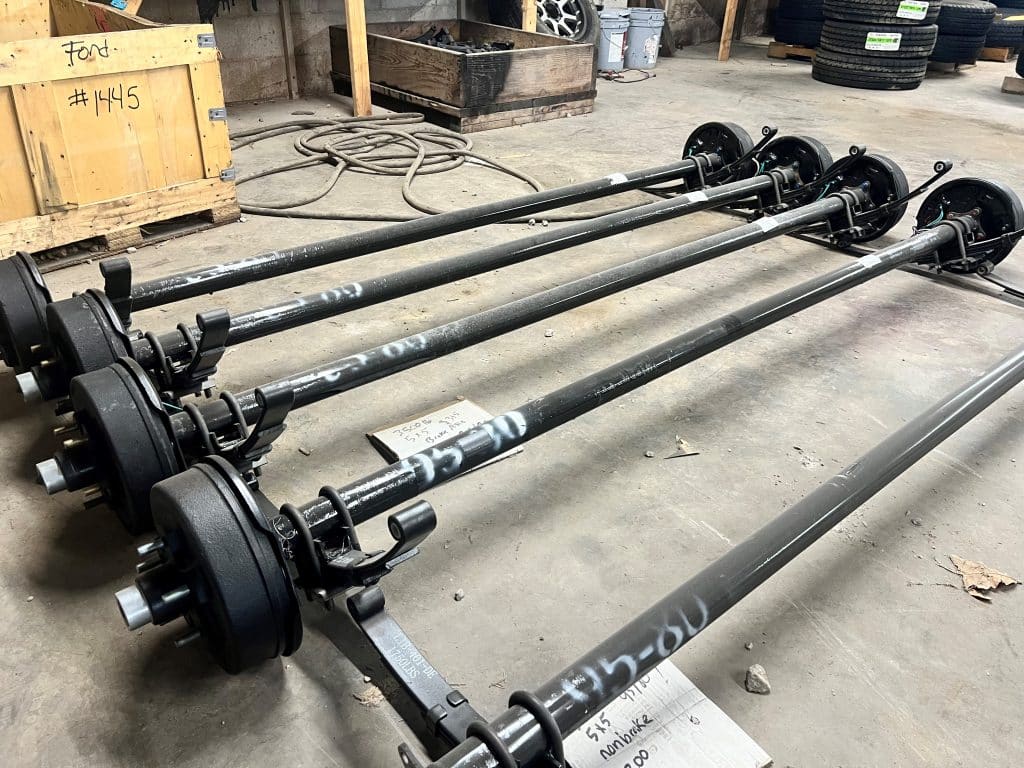 2026 95/80 3500LB BRAKE AXLE W SPRINGS