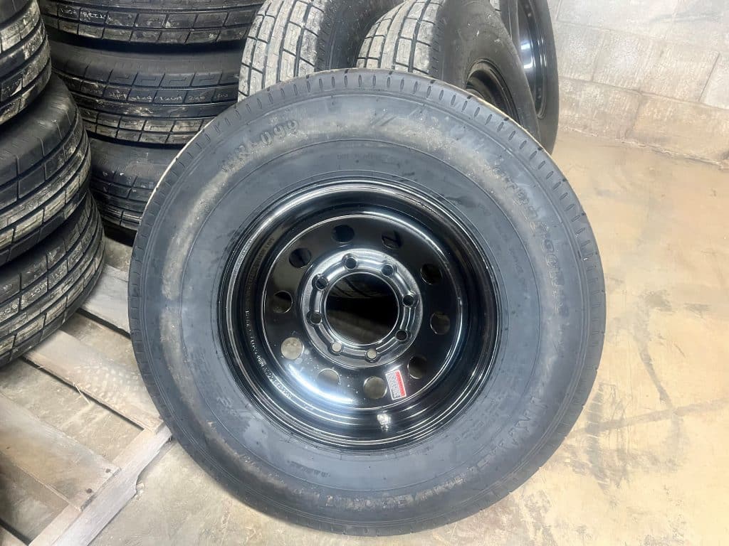 2026 ST235/80R16 8 LUG 10 PLY WHEEL/TIRE