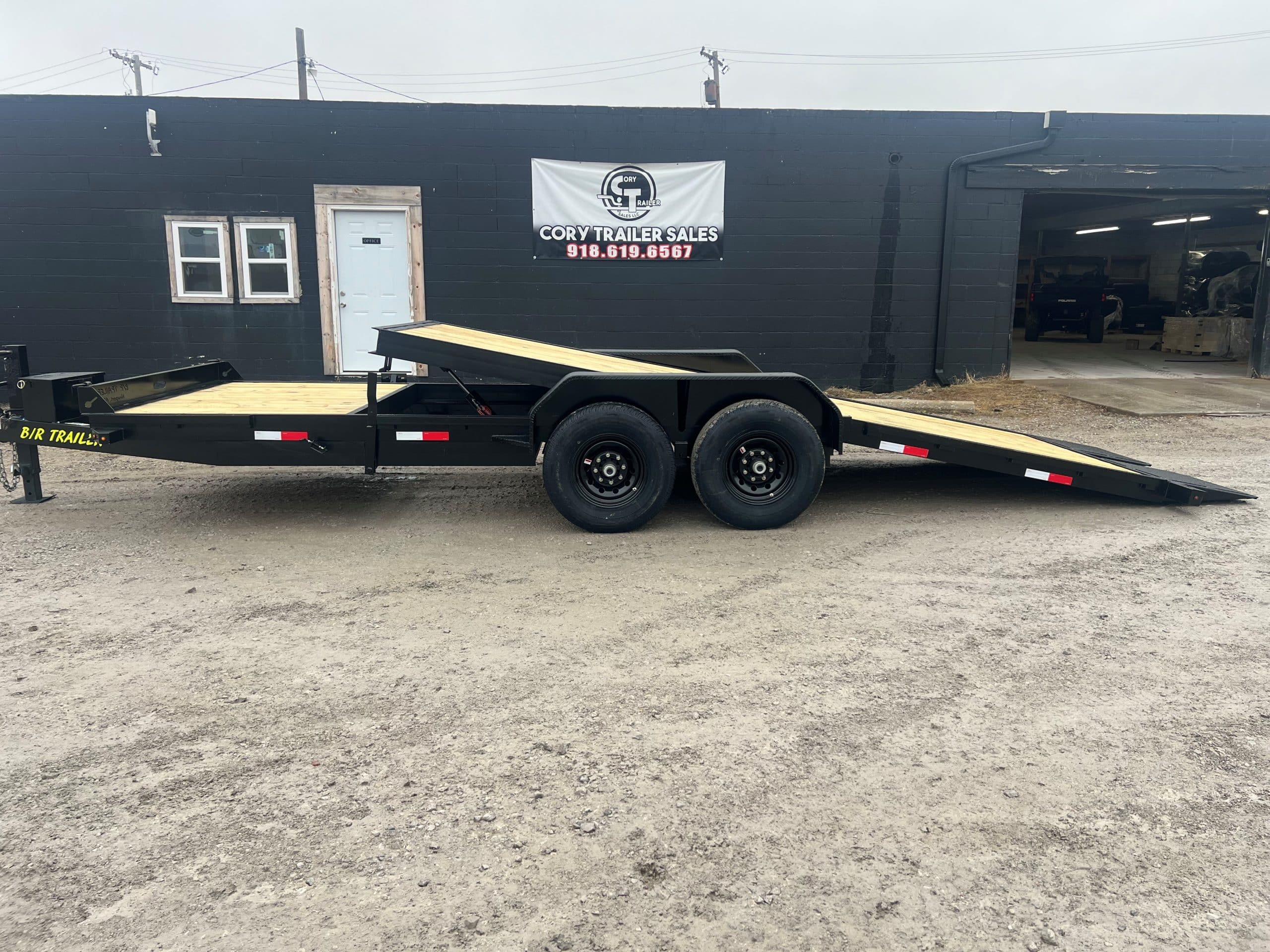 2026 B/R 83 X 23FT 14K TILT TRAILER