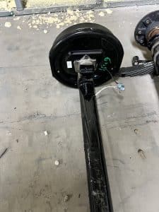 2026 95HF 7000LB BRAKE DROP AXLE 95/00