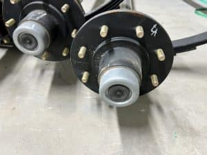 2026 95/80 7000LB IDLER AXLE W EYE TO EYE SPRINGS