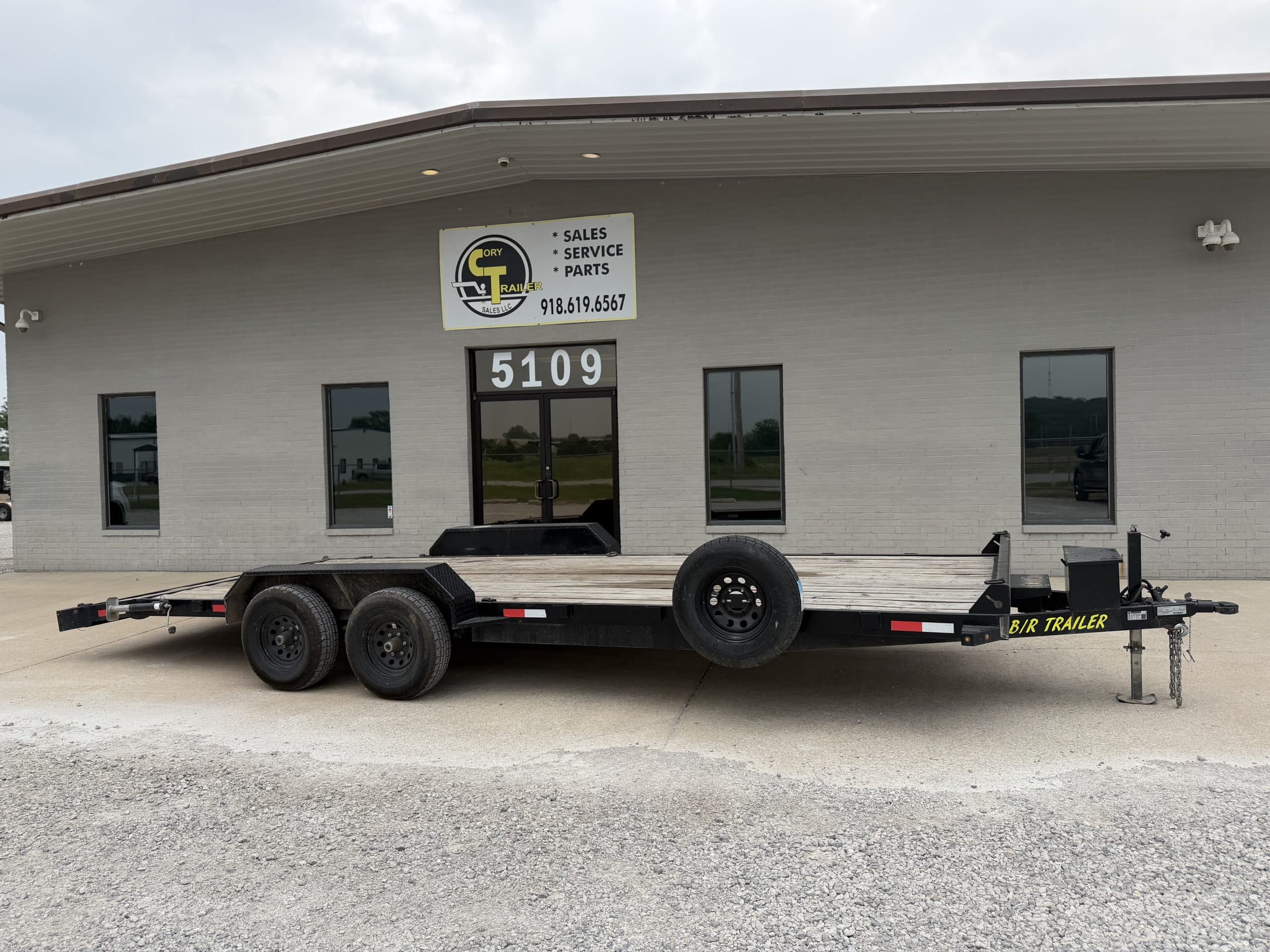 2025 B/R Trailers 82 x 22 10K w/ slide out ramps